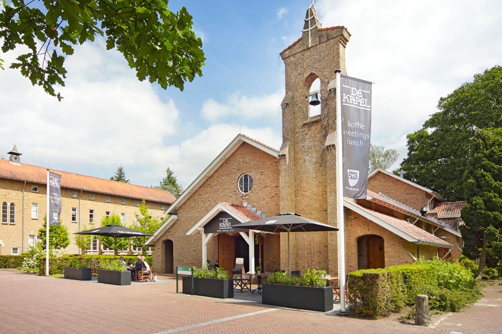de kapel berg en bosch
